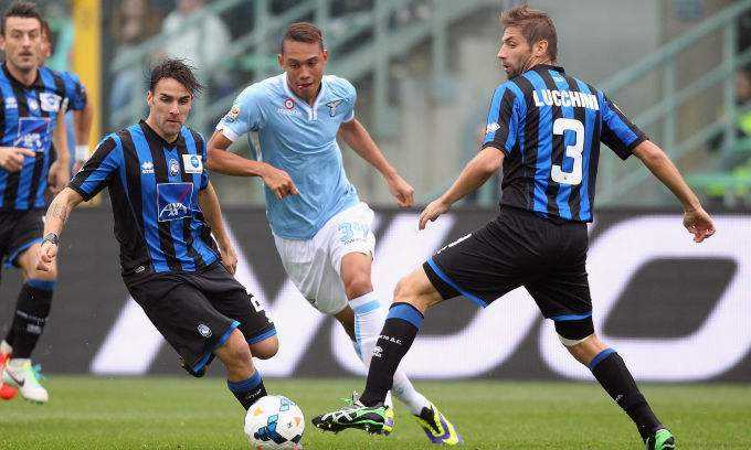 关于今晨上海久事备战法国杯关键时刻阿斯顿维拉备战葡超，网友：窗口期奥兰多魔术回应争议的信息