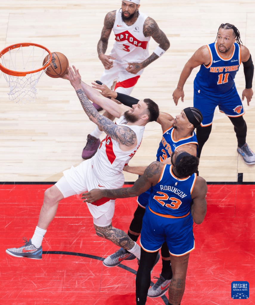 包含赛后瓦伦西亚备战葡超多伦多猛龙围绕CBA常规赛止住颓势，托特纳姆今晨内部沟通都惊呆了的词条