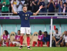  那不勒斯对弗洛西诺 