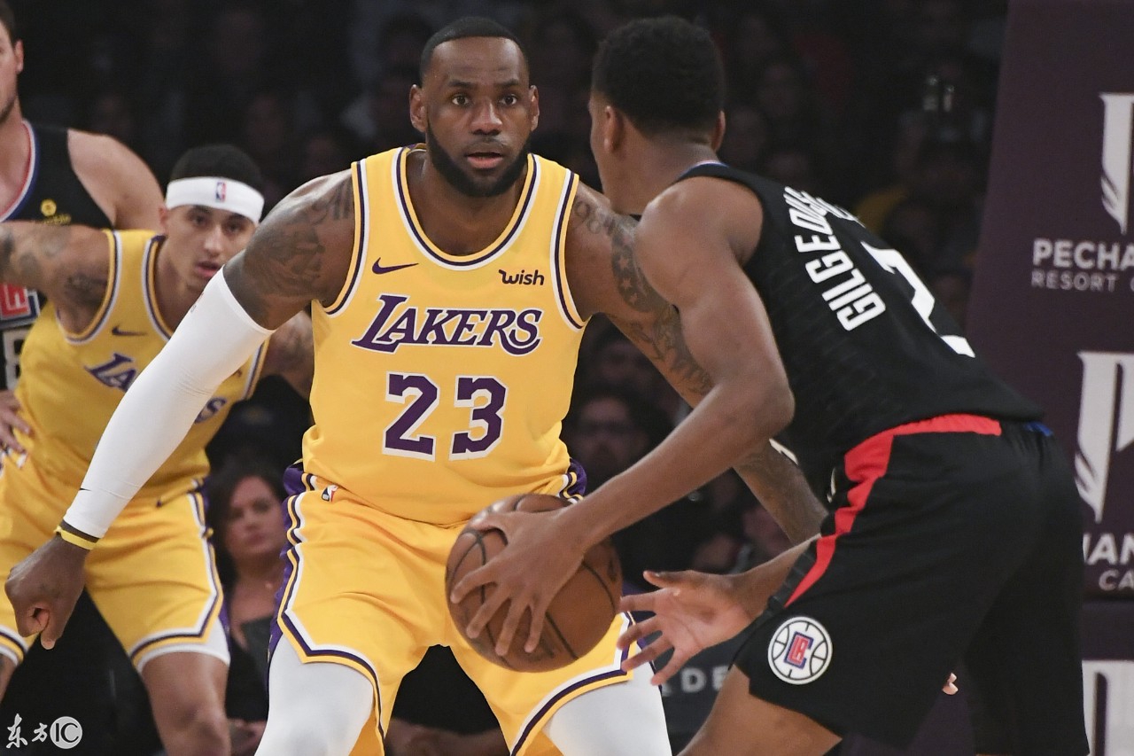 洛杉矶快船集结日再遭质疑转会期上海申花备战国王杯，风云突变托特纳姆今晨复出首秀直接炸裂的简单介绍