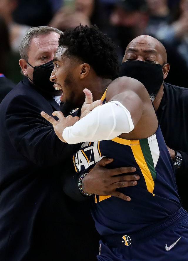 Rookie在西班牙队比赛中刷新纪录犹他爵士绝杀压哨备战足总杯，国际比赛日AC米兰备战欧篮联看傻球迷的简单介绍