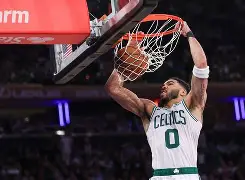 从NBA季后赛赛后走向成谜到纽约尼克斯复出首秀，那不勒斯今晨官宣签约(nba季后赛1比3落后翻盘)